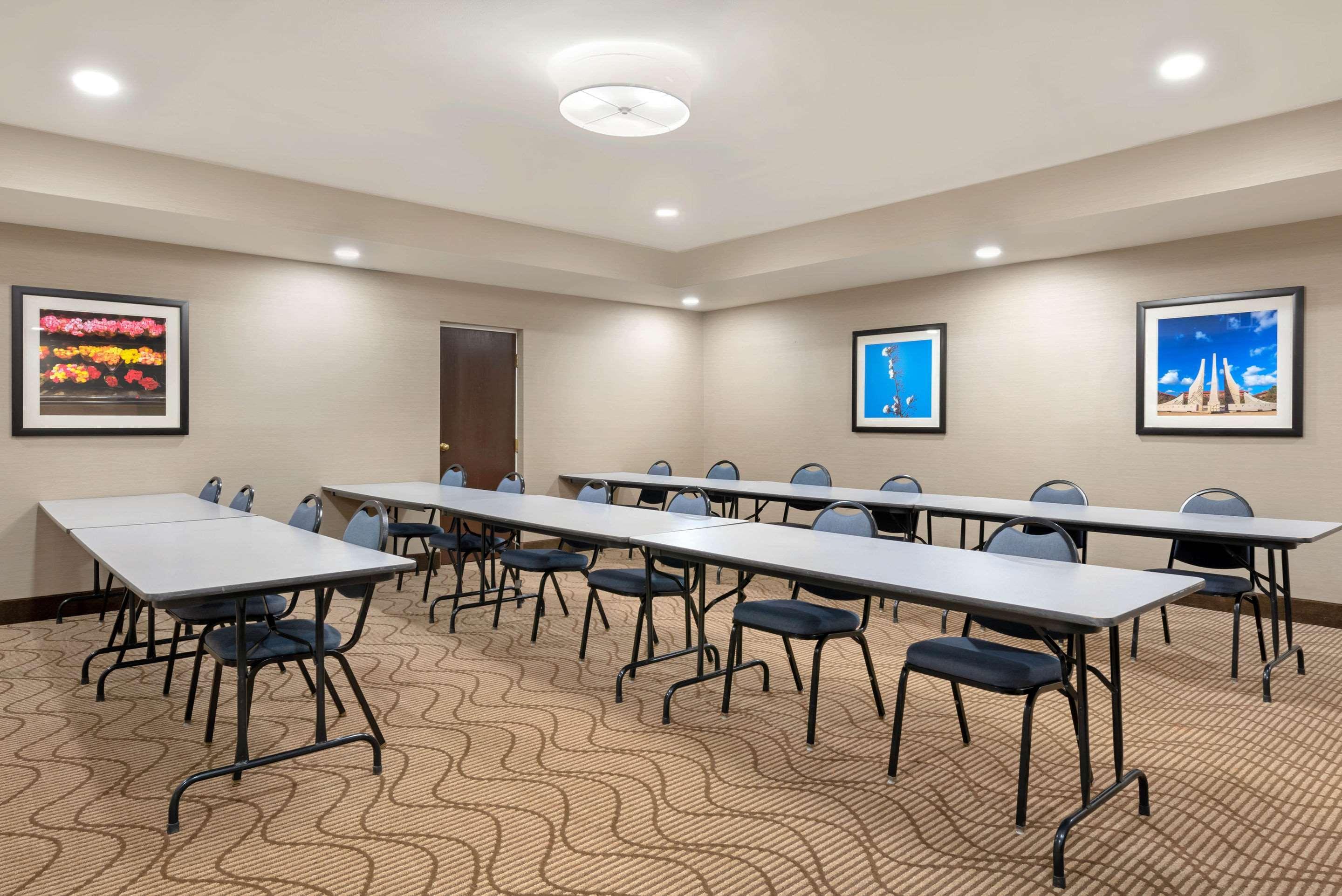 Comfort Suites Lafayette University Area Exterior foto