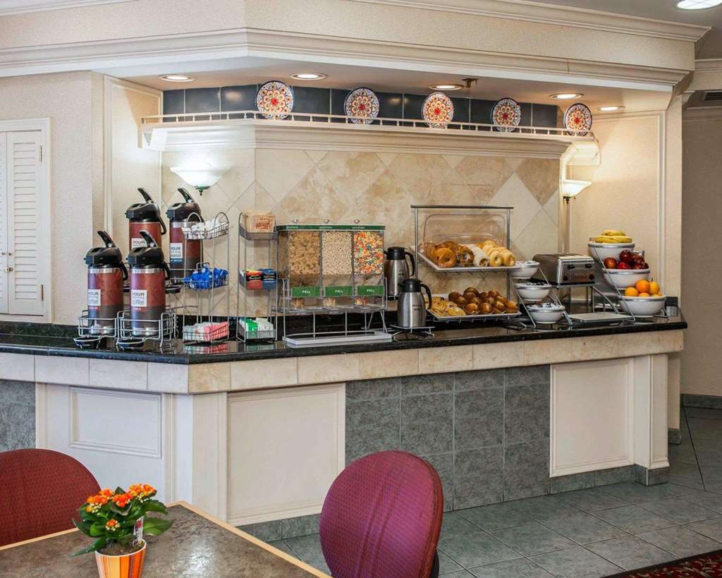 Comfort Suites Lafayette University Area Restaurante foto